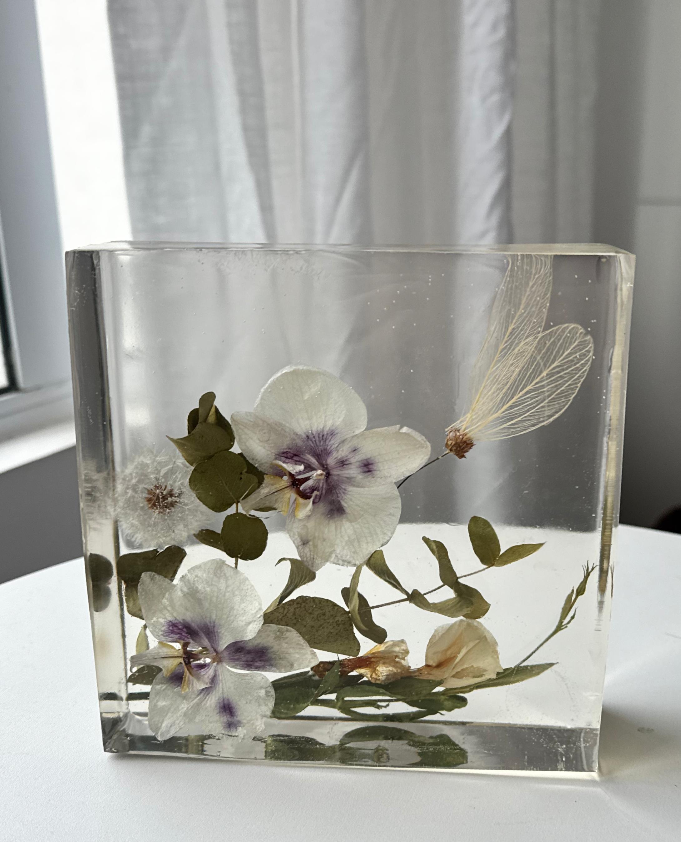 Eternal Dandelion Orchid Crystal Design Cube Lamp